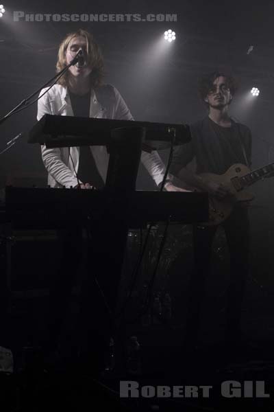 BLOSSOMS - 2015-11-12 - PARIS - La Boule Noire - 